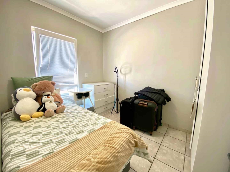 2 Bedroom Property for Sale in Klein Drakenstein Western Cape